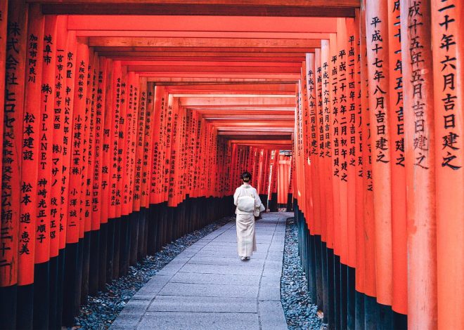 Viaggiare nel mondo sconosciuto delle tradizioni